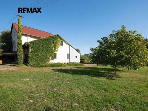 Prodej zemědělské usedlosti 770 m², pozemek 9150 m²