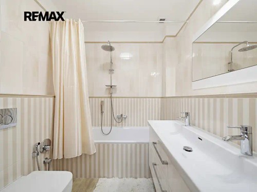 Prodej bytu 5+kk 193 m²