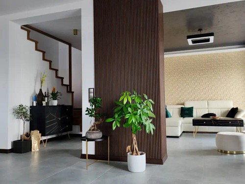 Prodej domu 300 m², pozemek 1025 m²