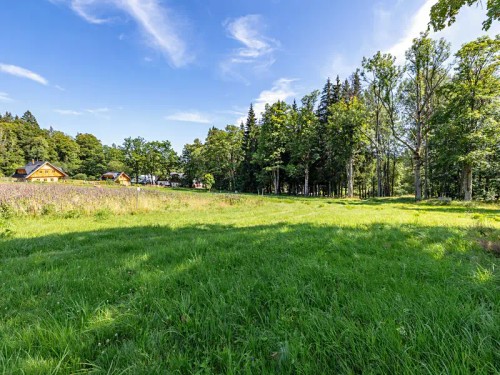 Prodej stavebního pozemku 1816 m²