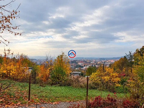 Prodej domu 280 m², pozemek 1389 m²