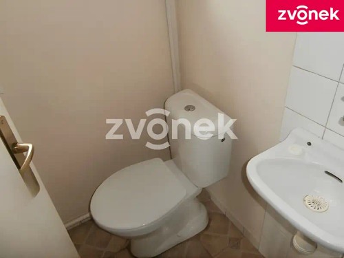 Prodej domu 200 m², pozemek 1075 m²