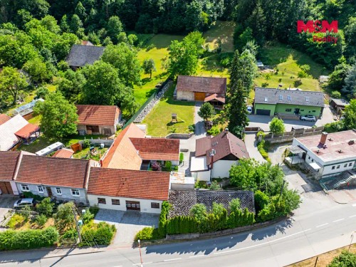 Prodej domu 275 m², pozemek 3832 m²