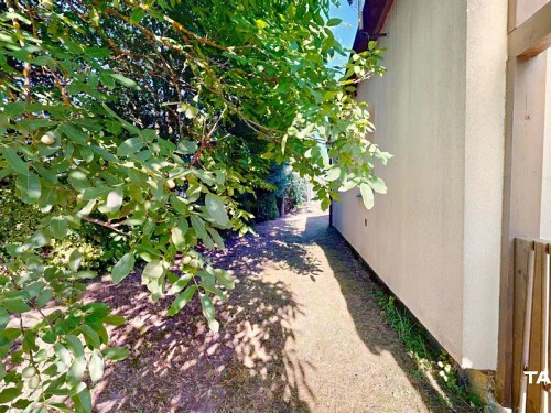 Prodej stavebního pozemku 818 m²