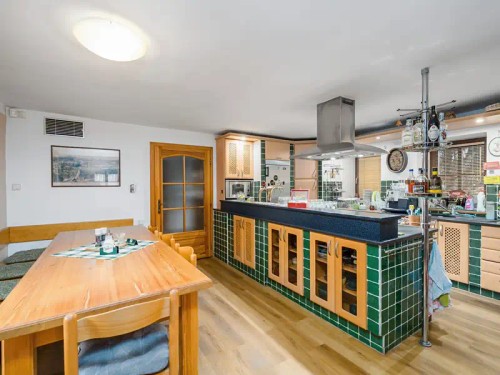 Prodej domu 280 m², pozemek 935 m²