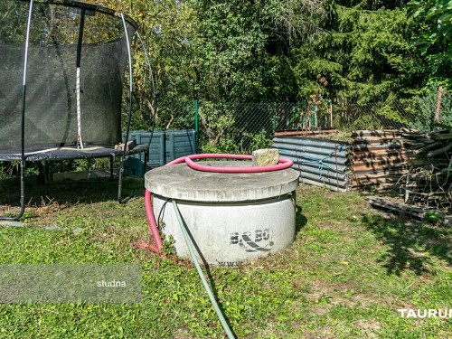 Prodej stavebního pozemku 974 m²