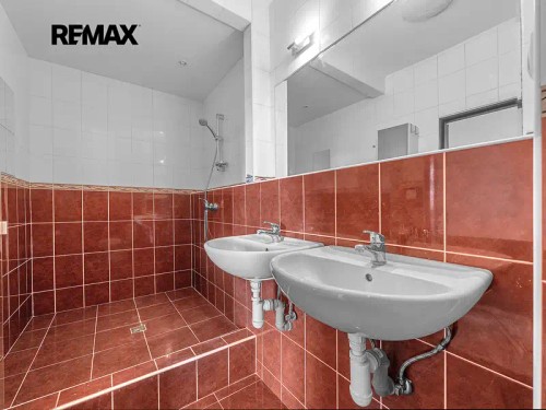 Prodej bytu 4+kk 66 m²