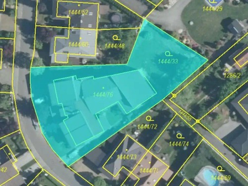 Prodej vily 700 m², pozemek 1399 m²