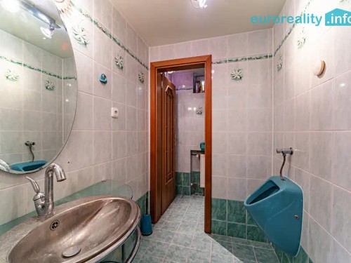 Prodej domu 210 m², pozemek 1068 m²