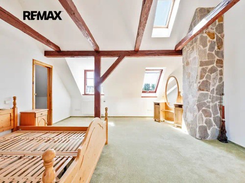 Prodej domu 372 m², pozemek 5995 m²