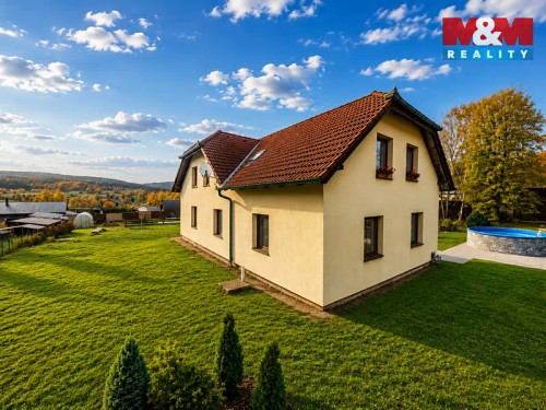Prodej domu 325 m², pozemek 3155 m²
