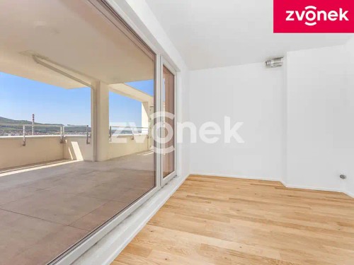 Prodej bytu 4+1 198 m²