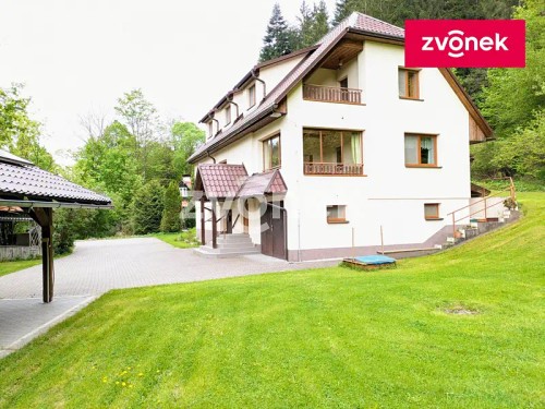 Prodej domu 250 m², pozemek 3800 m²