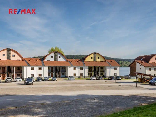 Prodej bytu 4+kk 102 m²