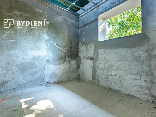 Prodej projektu 153 m², pozemek 551 m²