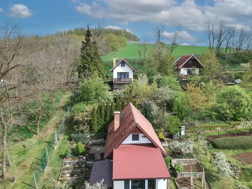 Prodej chaty 40 m², pozemek 389 m²