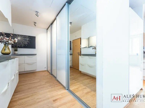 Prodej bytu 2+kk 48 m²