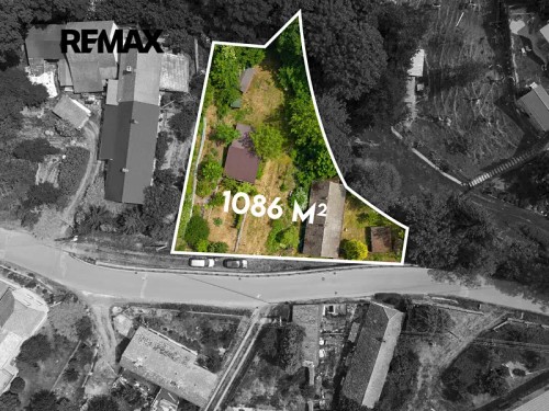 Prodej stavebního pozemku 1086 m²