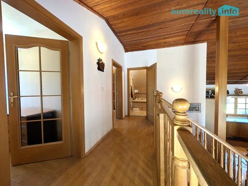 Prodej domu 160 m², pozemek 2696 m²