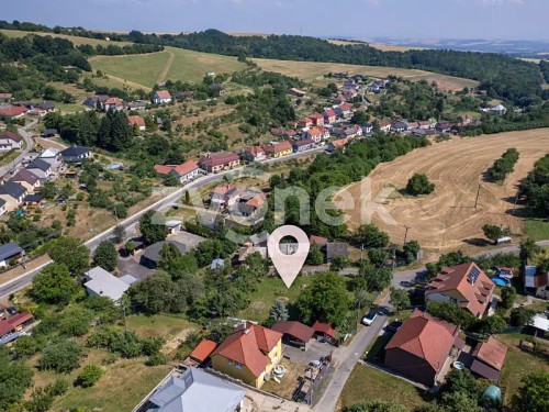 Prodej stavebního pozemku 1282 m²