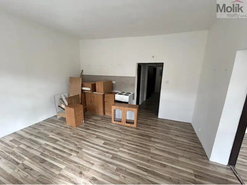 Prodej domu 445 m², pozemek 383 m²