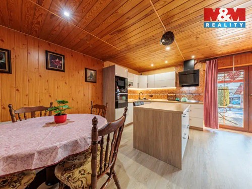 Prodej domu 174 m², pozemek 868 m²