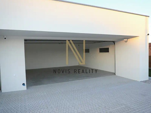 Prodej domu 233 m², pozemek 734 m²