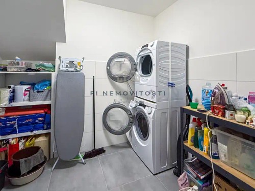 Prodej domu 202 m², pozemek 708 m²