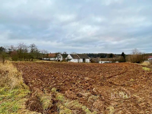 Prodej stavebního pozemku 1089 m²