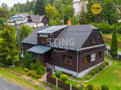 Prodej chaty 260 m², pozemek 615 m²