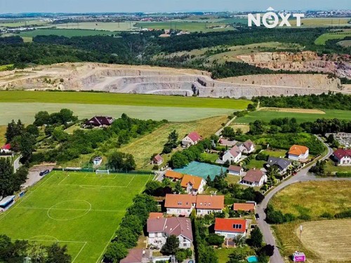 Prodej stavebního pozemku 870 m²