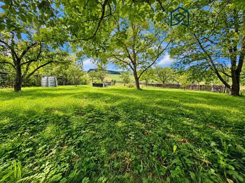 Prodej domu 200 m², pozemek 2021 m²