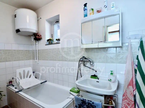 Prodej domu 144 m², pozemek 331 m²