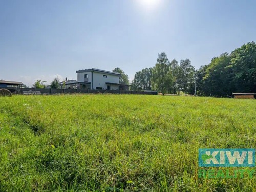 Prodej stavebního pozemku 1000 m²