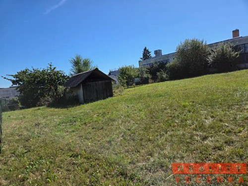 Prodej stavebního pozemku 1222 m²