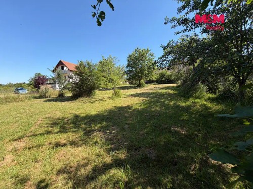 Prodej stavebního pozemku 1086 m²