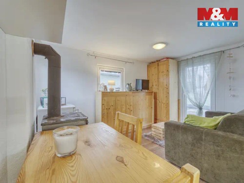 Prodej chaty 35 m², pozemek 324 m²