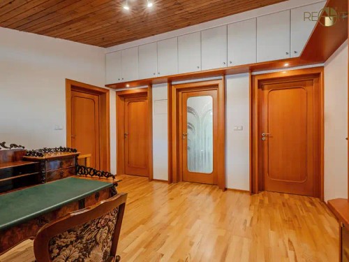 Prodej domu 331 m², pozemek 1512 m²