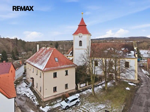 Prodej domu 219 m², pozemek 559 m²