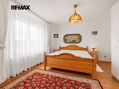 Prodej domu 328 m², pozemek 758 m²