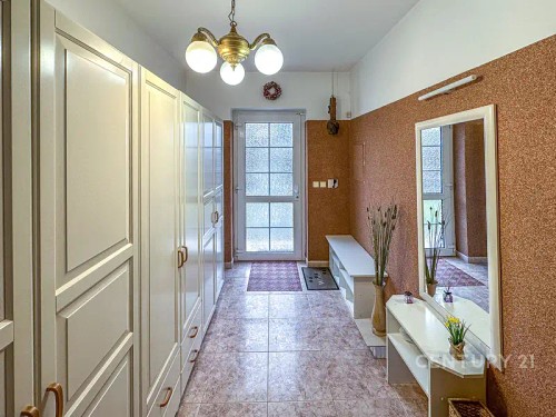 Prodej domu 498 m², pozemek 852 m²