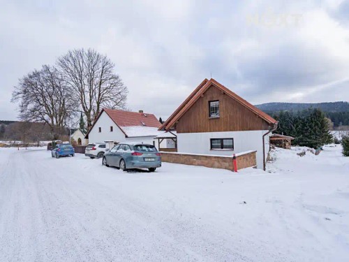 Prodej chalupy 360 m², pozemek 2756 m²