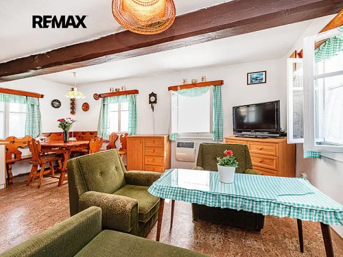 Prodej domu 215 m², pozemek 2143 m²