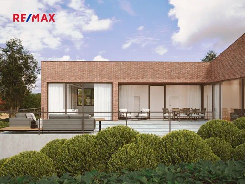 Prodej stavebního pozemku 1760 m²