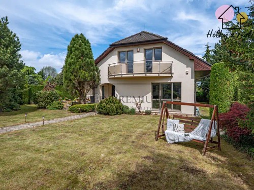 Prodej domu 354 m², pozemek 899 m²