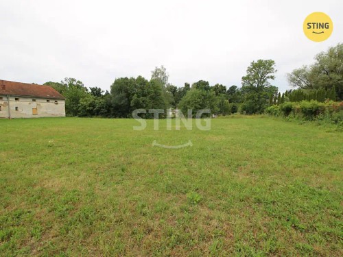 Prodej stavebního pozemku 813 m²