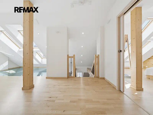Prodej bytu 5+kk 193 m²