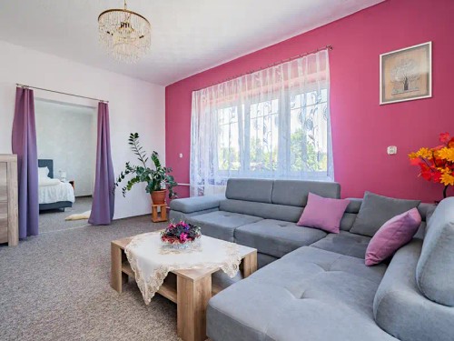 Prodej domu 270 m², pozemek 919 m²