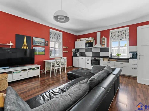 Prodej domu 330 m², pozemek 701 m²