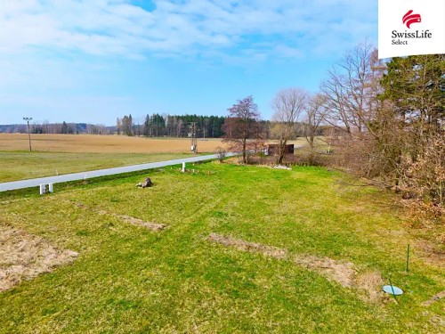 Prodej stavebního pozemku 1328 m²
